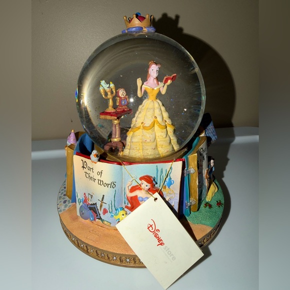 Disney Other - Collectible 2001 Vintage Disney Multi-Princess Storybook Snowglobe